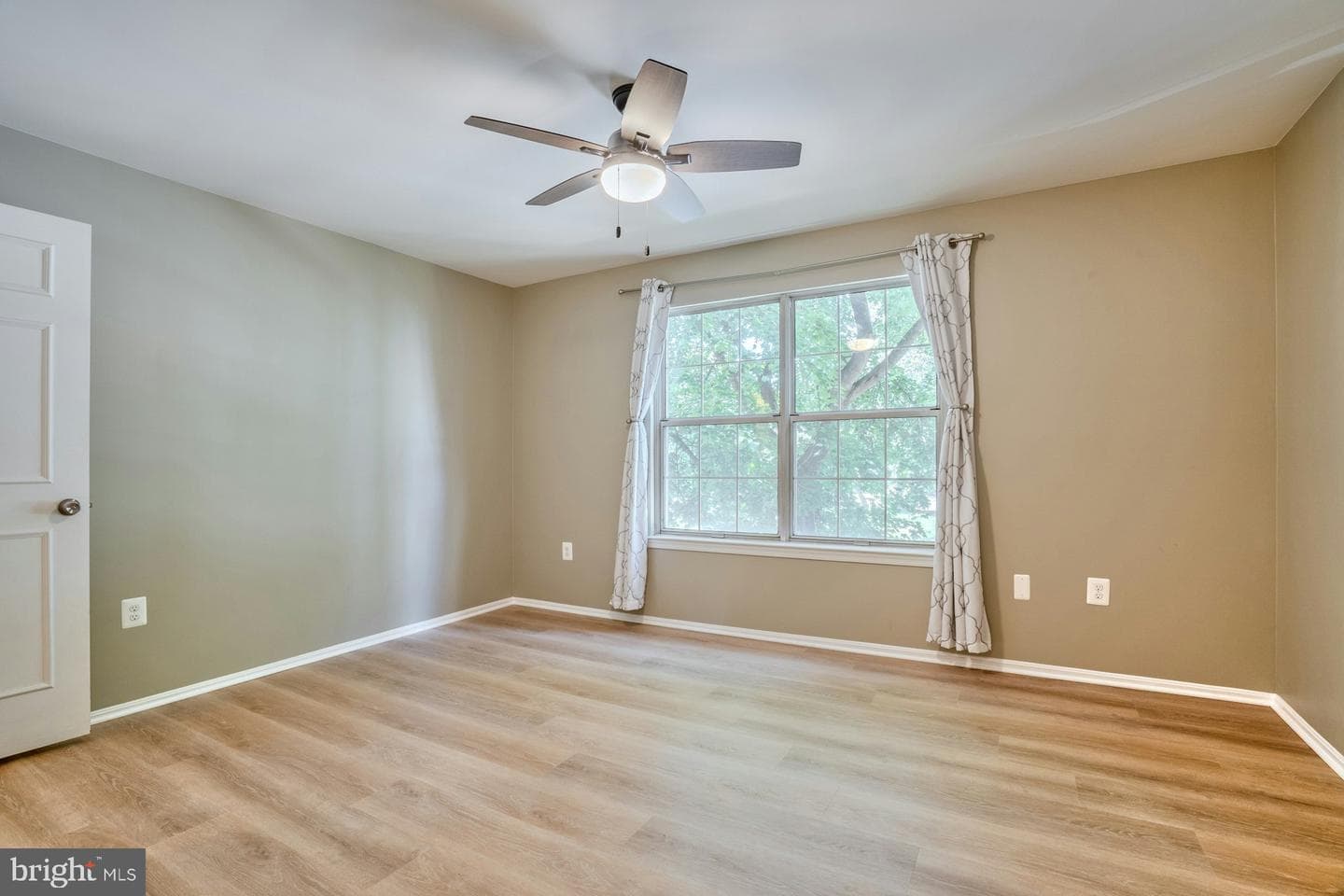 7717 Inversham Drive #116 photo 15