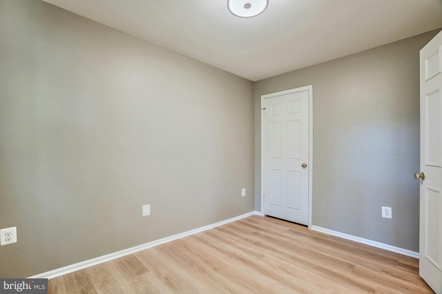 7717 Inversham Drive #116 photo 25
