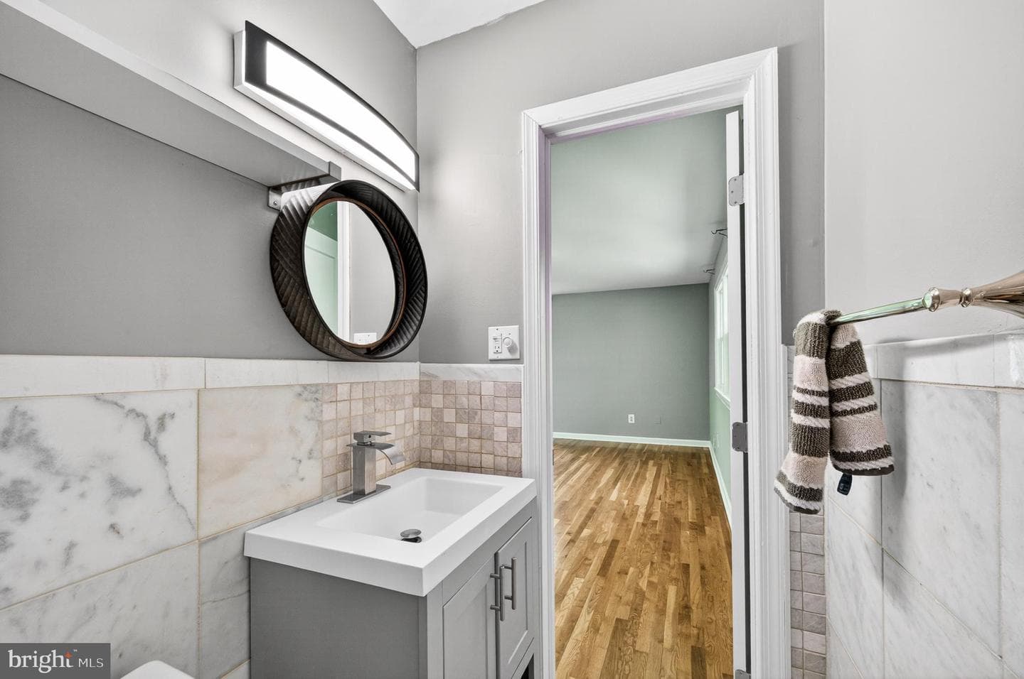 7108 Waldorf Lane photo 31