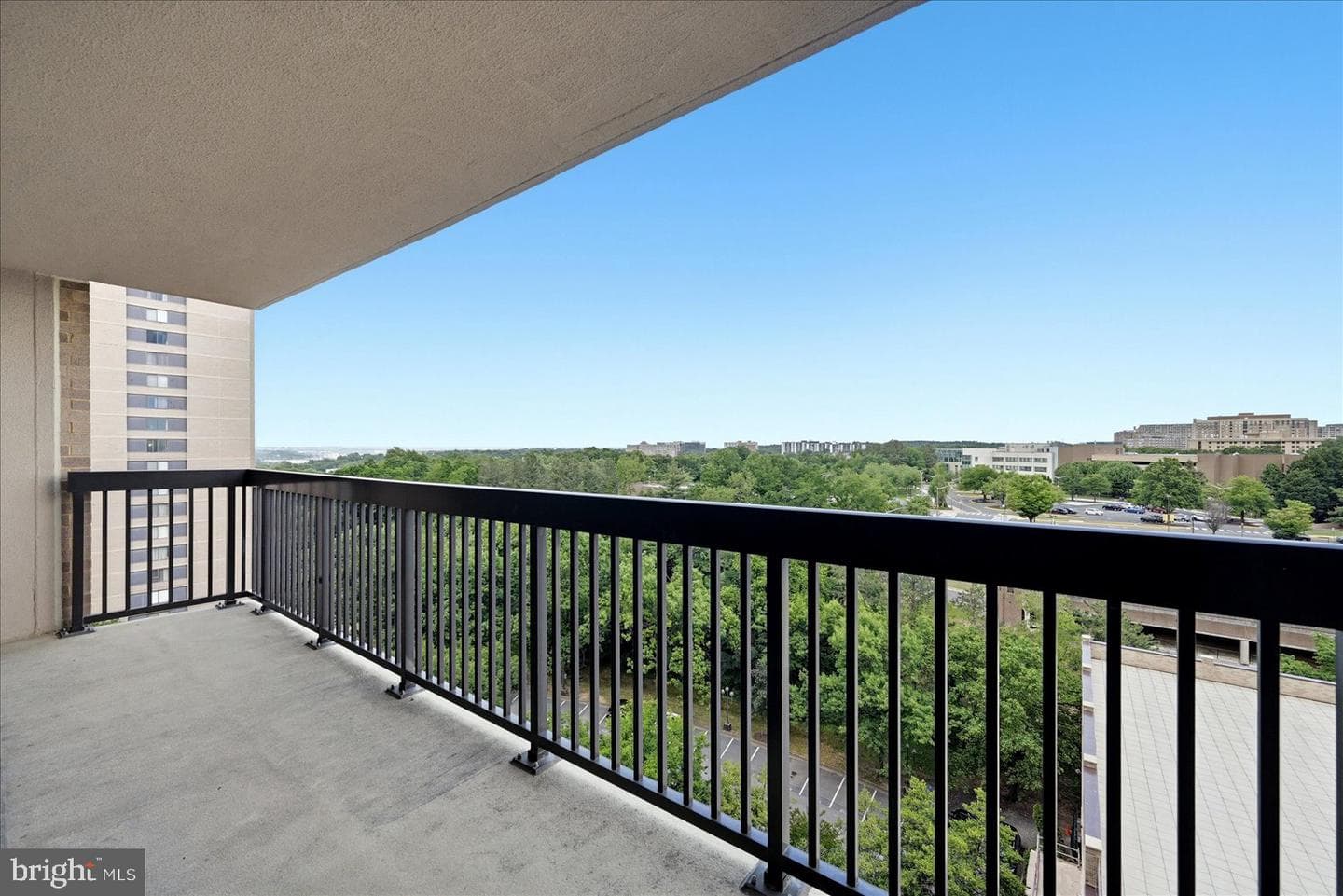 3709 S George Mason Drive #707 photo 8