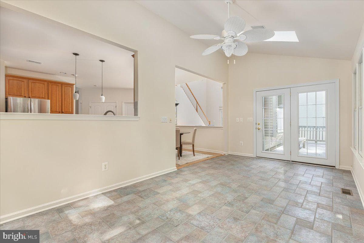 12221 Harbor Town Circle photo 22