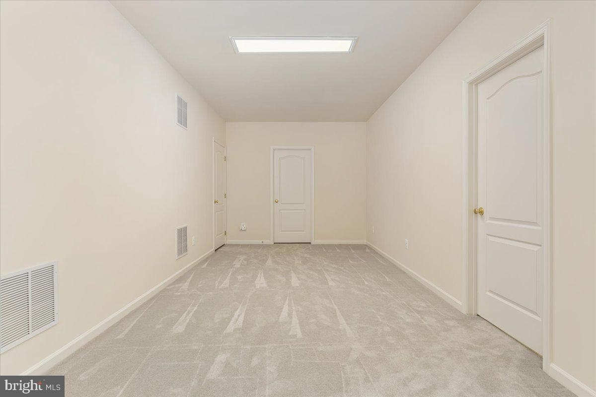 12221 Harbor Town Circle photo 41