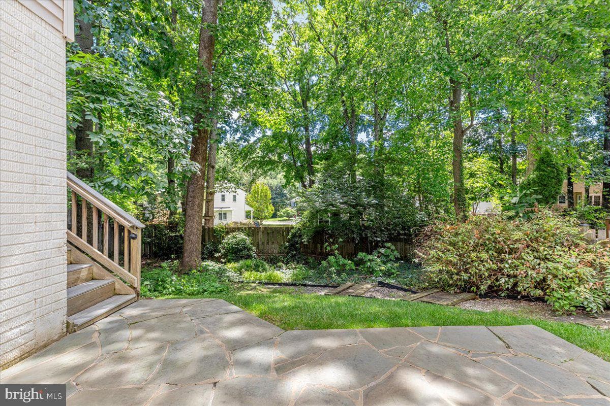 12221 Harbor Town Circle photo 52