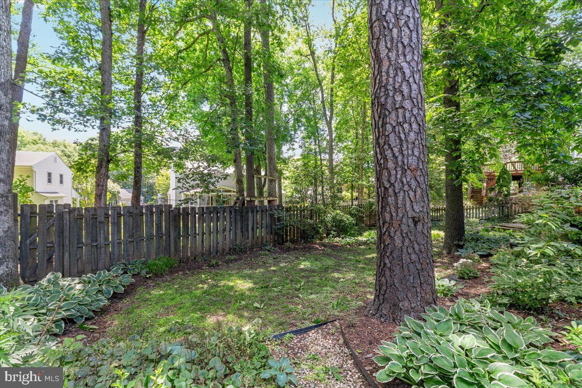 12221 Harbor Town Circle photo 57