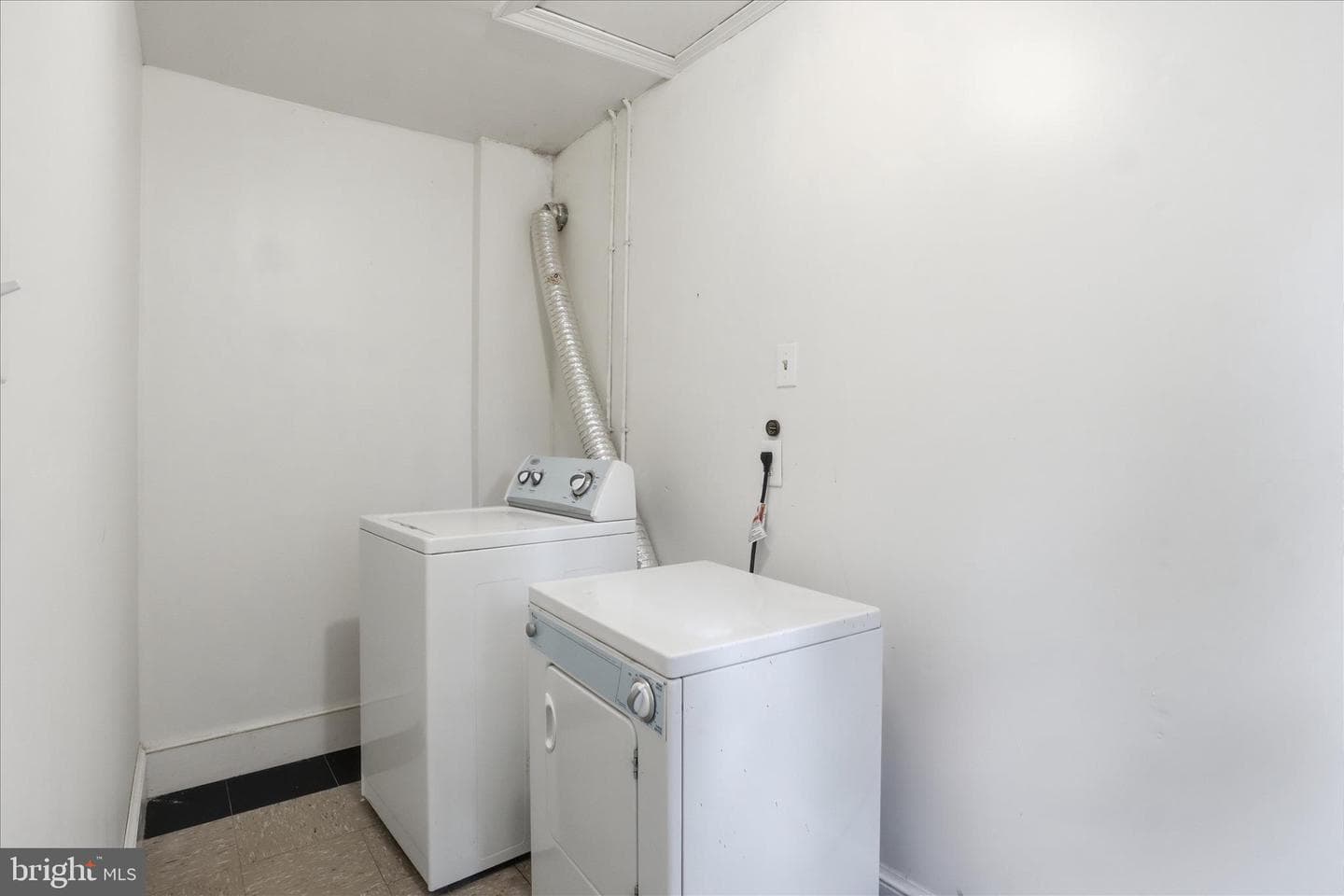 7613 Fort Hunt Road photo 23