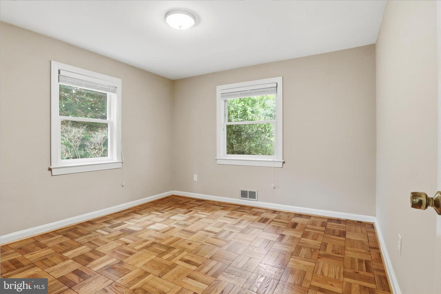 7613 Fort Hunt Road photo 24