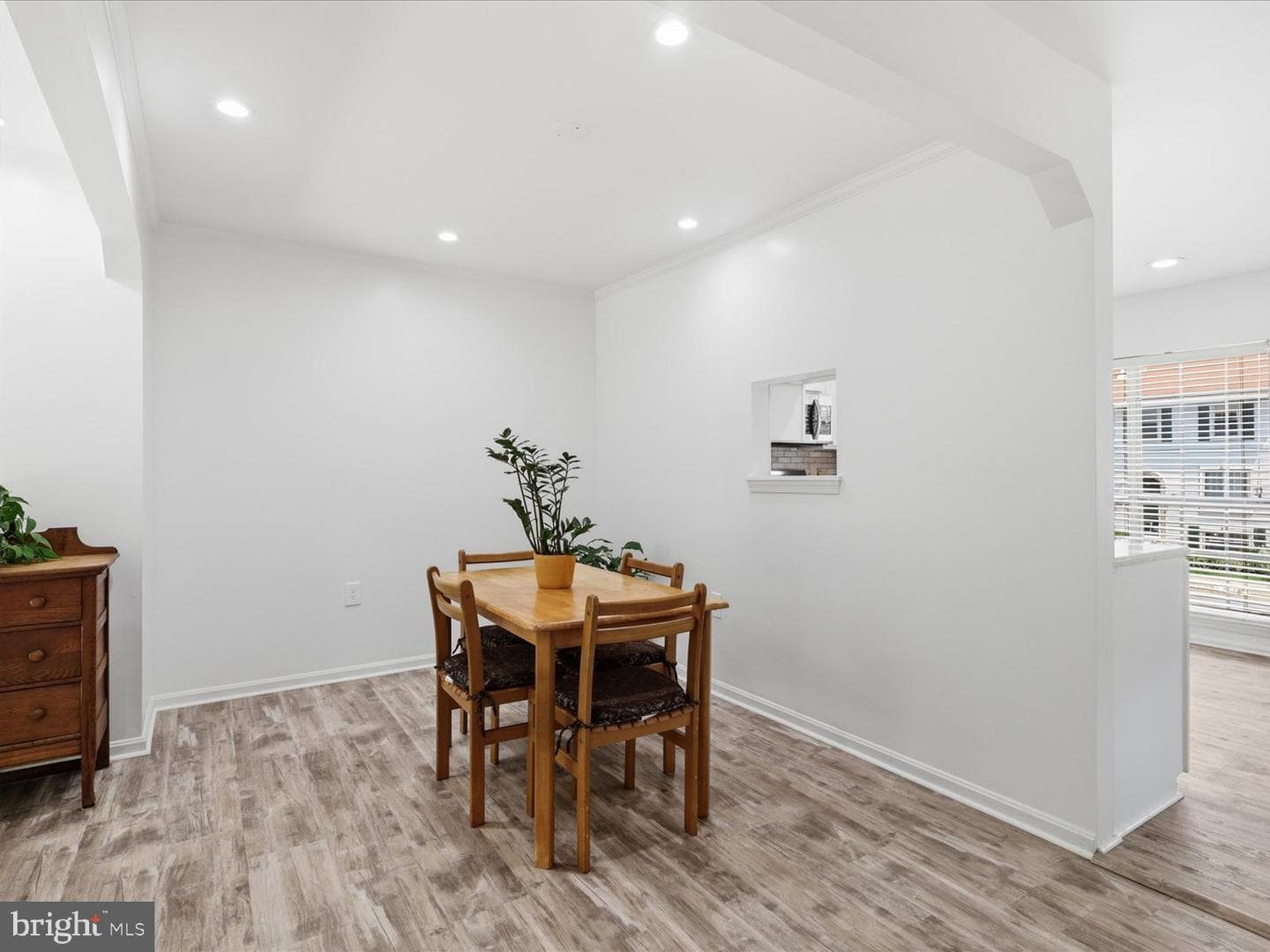 5742 Burke Towne Court photo 12