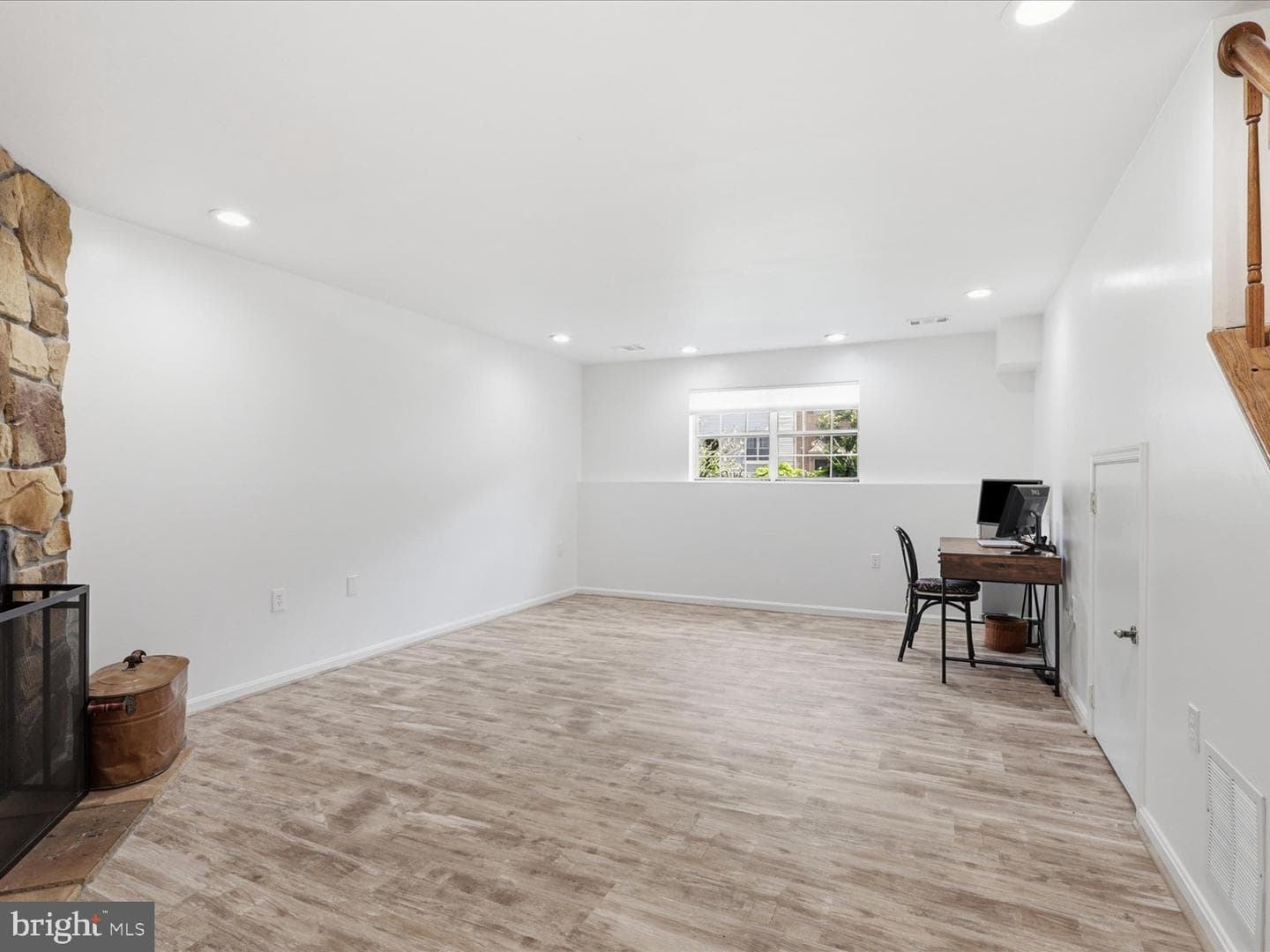 5742 Burke Towne Court photo 28