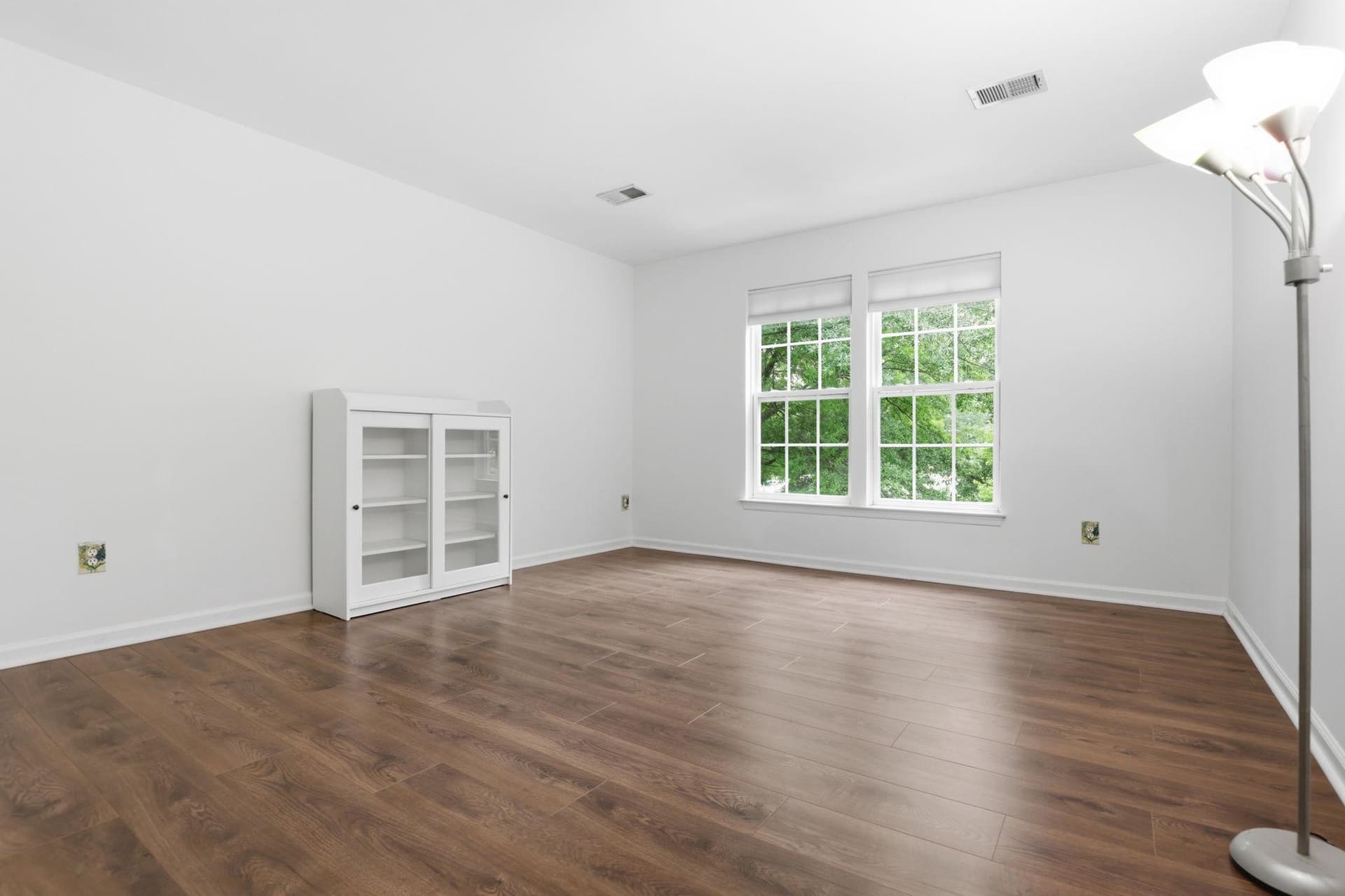 9799 Lorraine Carol Way photo 25