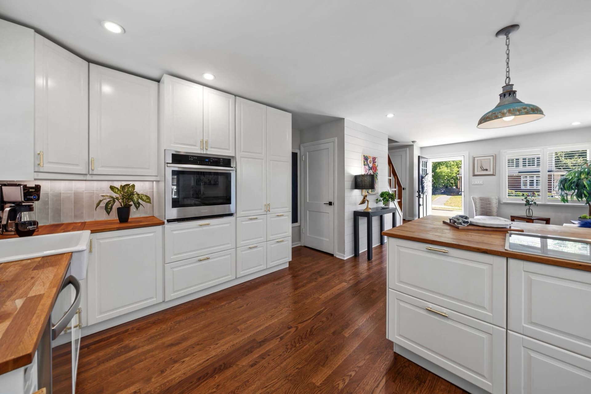 2204 Dartmouth Drive photo 9