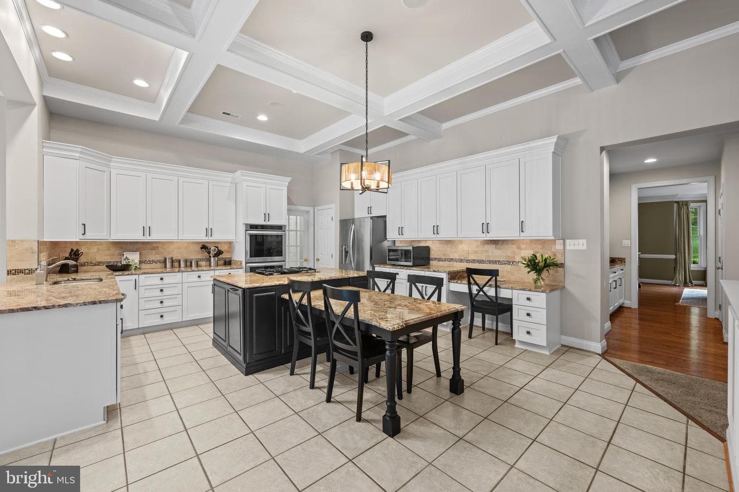11885 Shaker Meadows Court photo 17