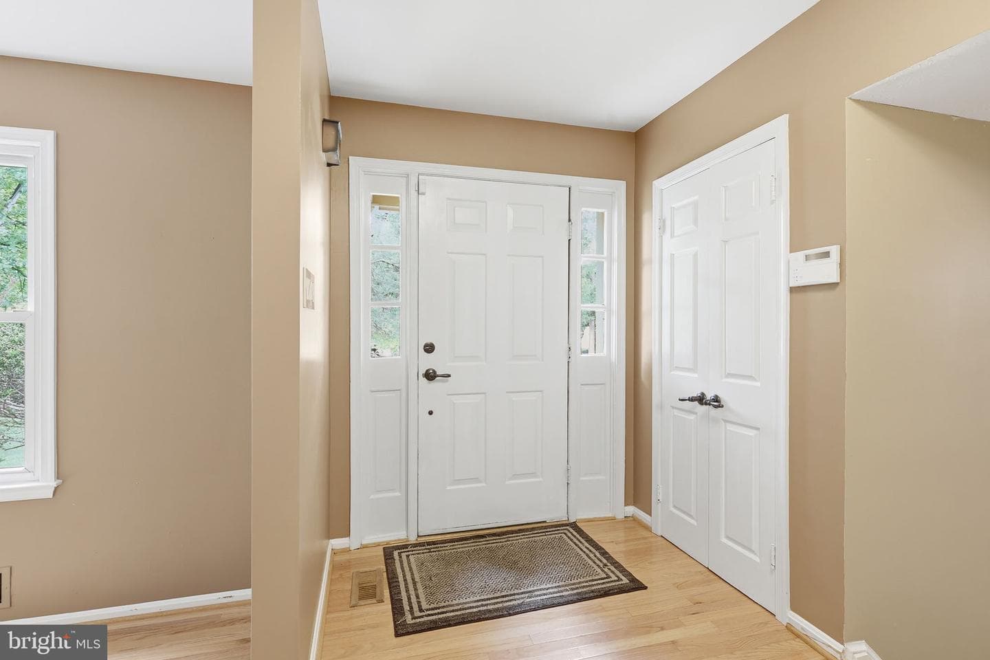 11913 Holly Spring Drive photo 4