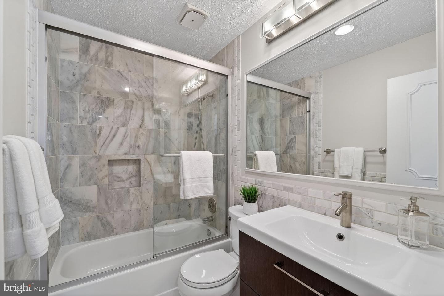 7265 Kousa Lane photo 9