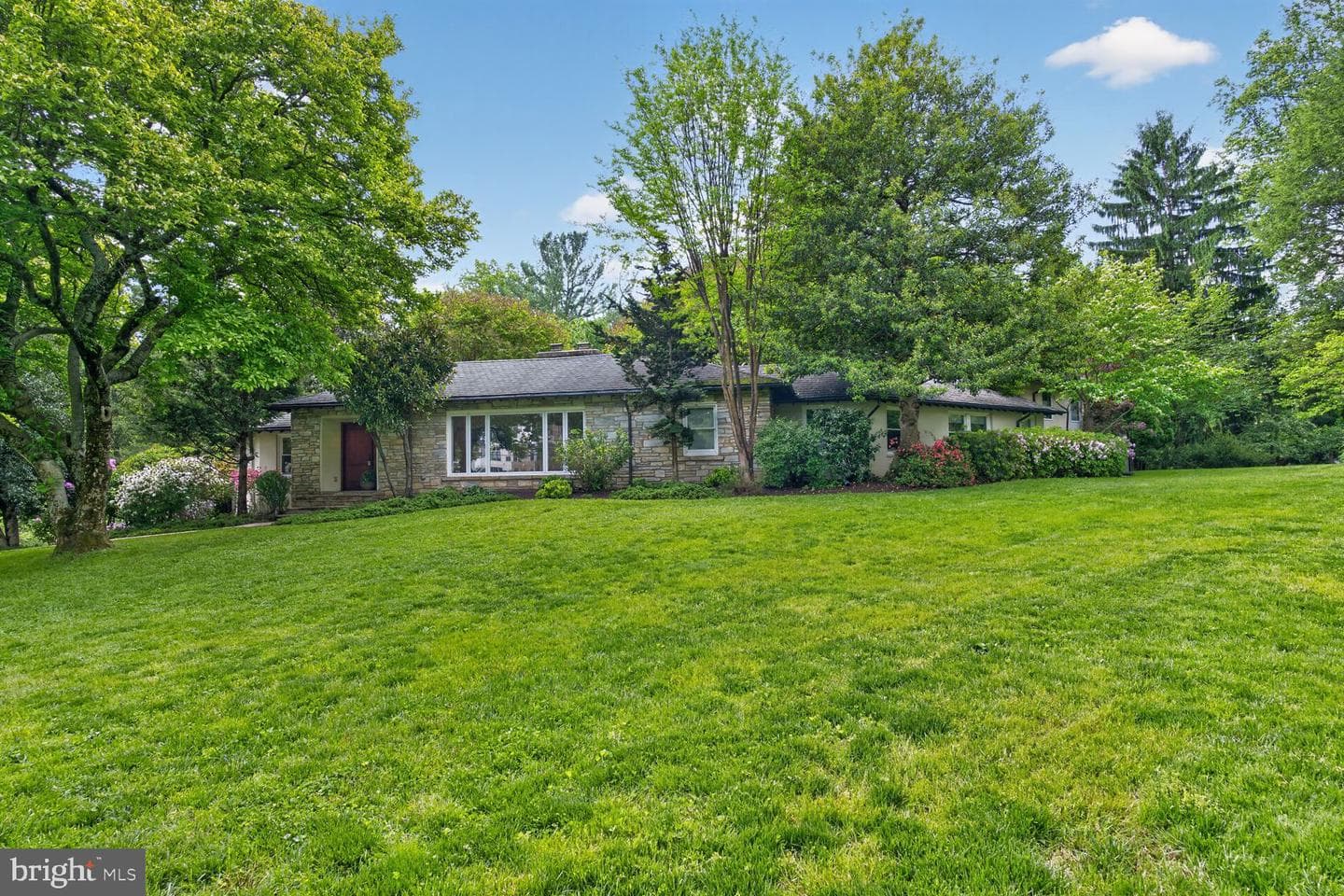 3439 Malbrook Drive photo 10