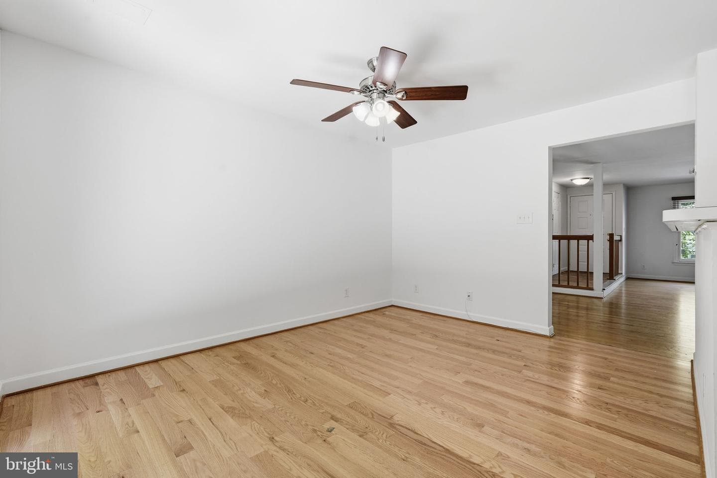 1609 Oak Spring Way photo 19