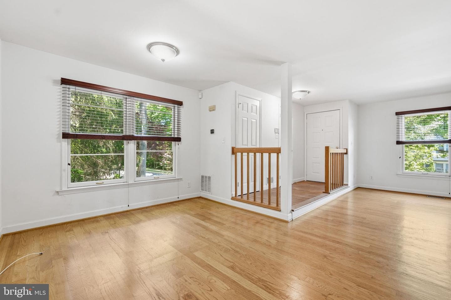 1609 Oak Spring Way photo 9