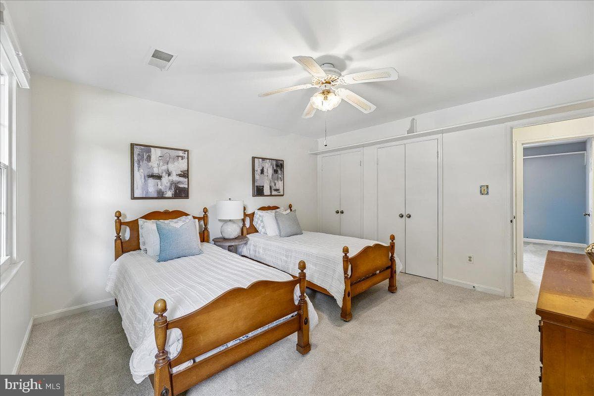 9804 Dansk Court photo 41