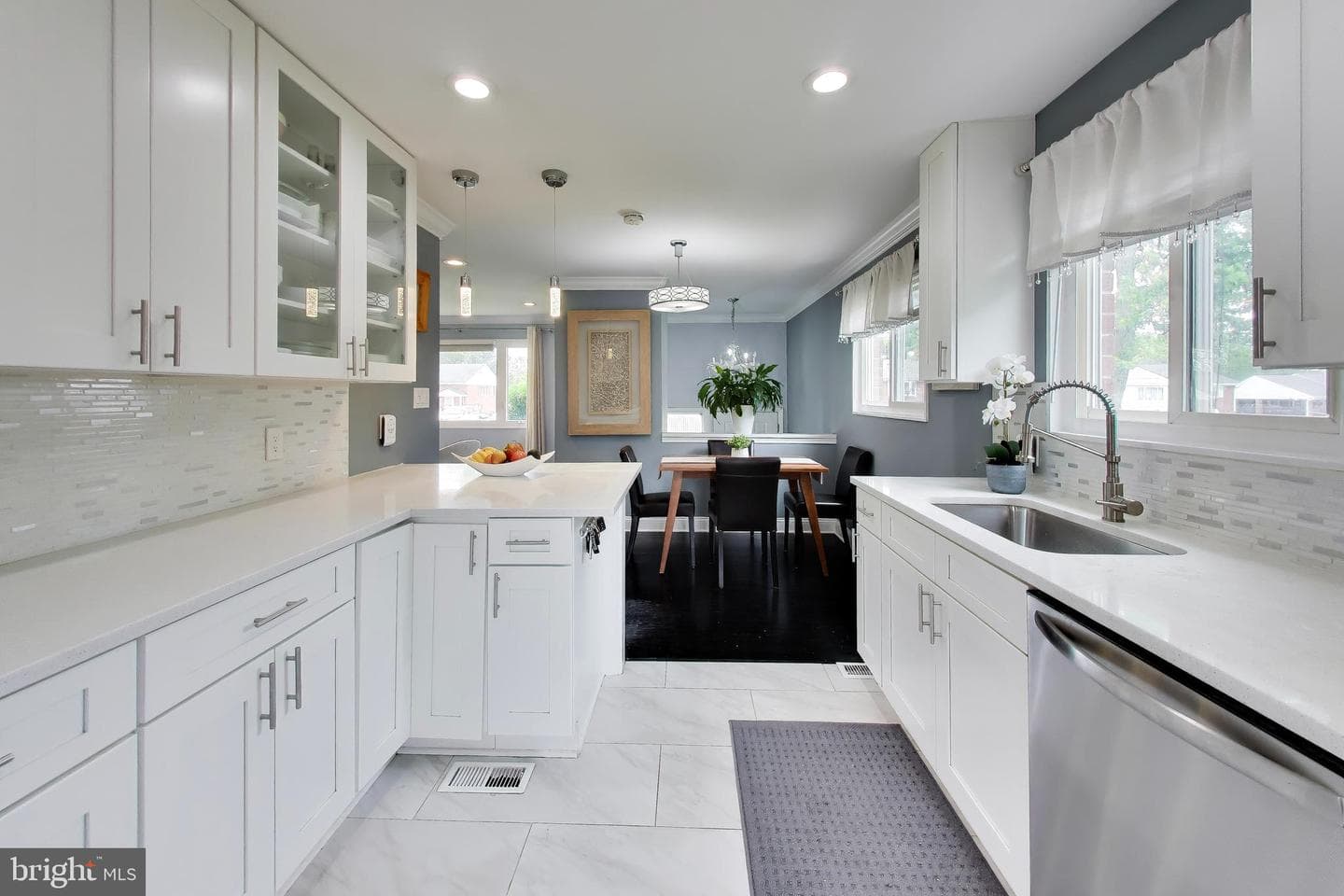 7107 Healy Drive photo 12
