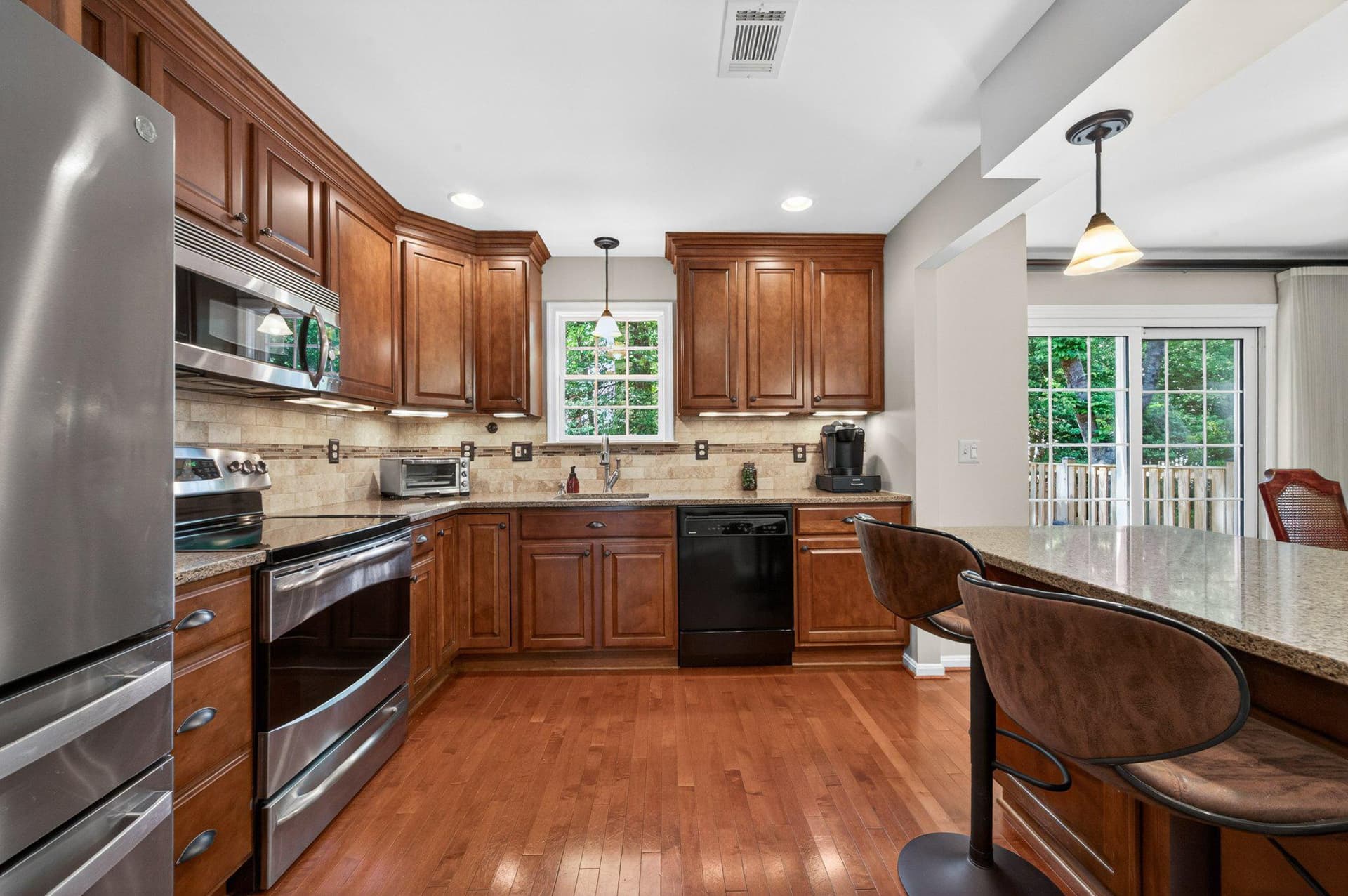 11737 Dry River Court photo 6