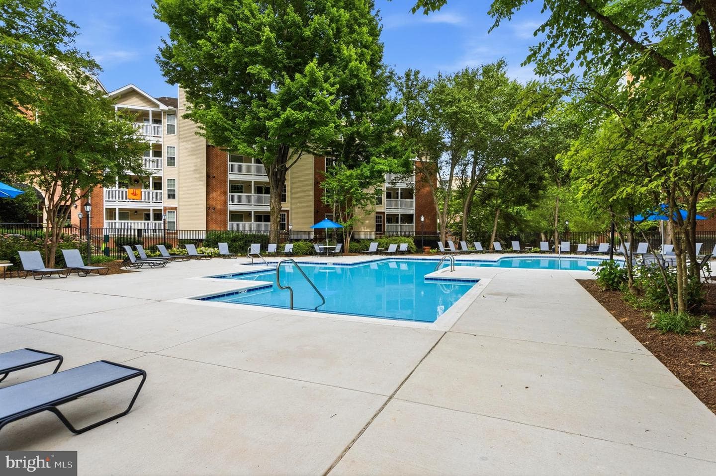 1521 Lincoln Way #104a photo 23