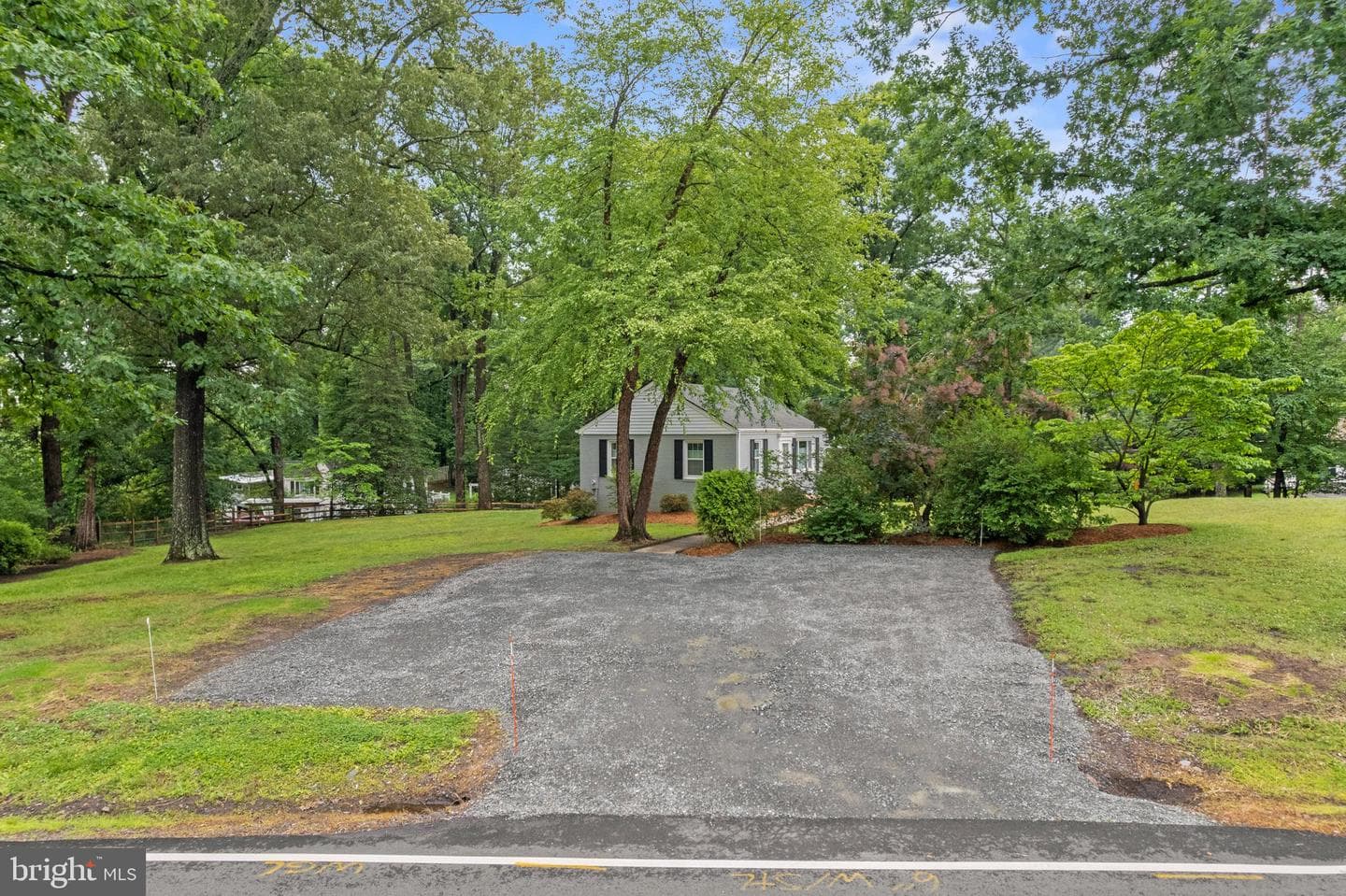 12131 Waples Mill Road photo 25