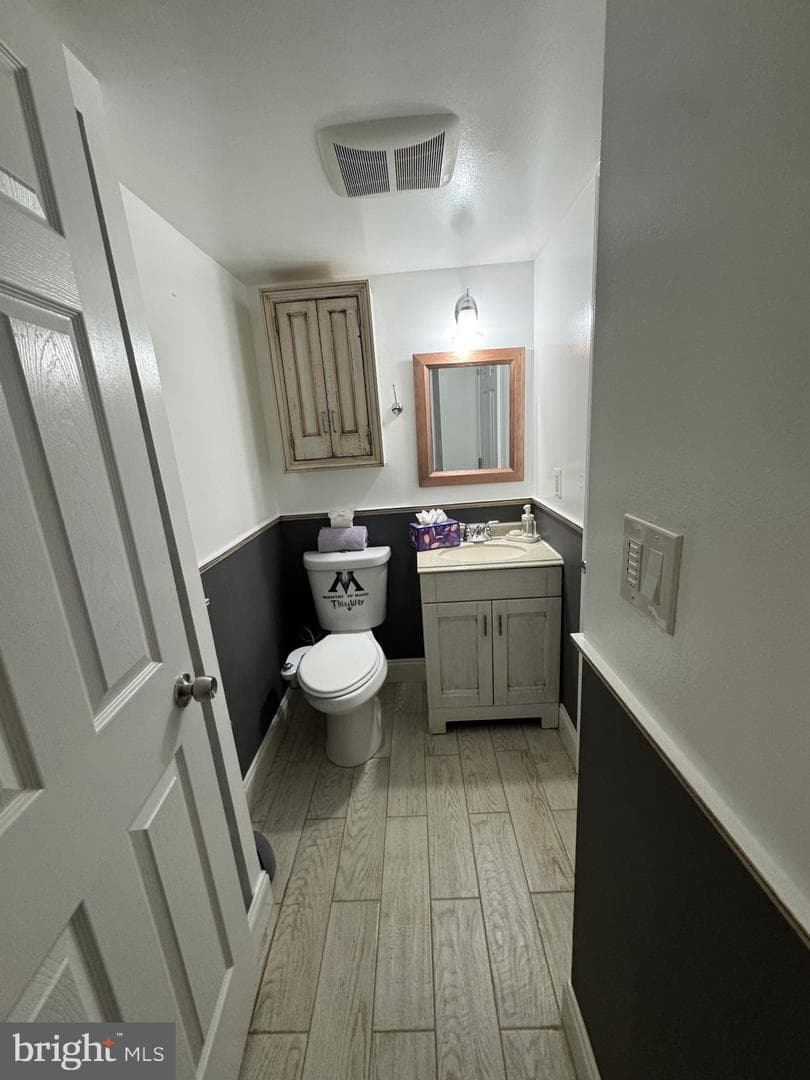 8353 Dunham Ct # 640 photo 6