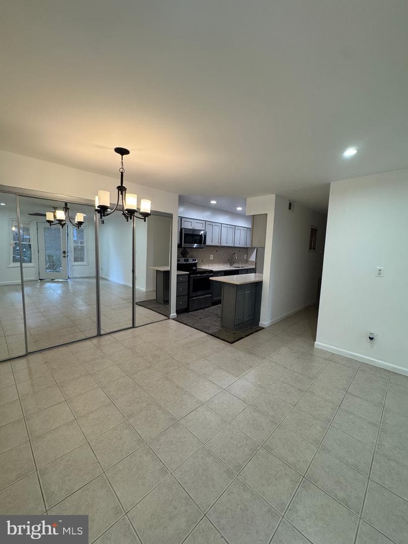 8353 Dunham Ct # 640 photo 8