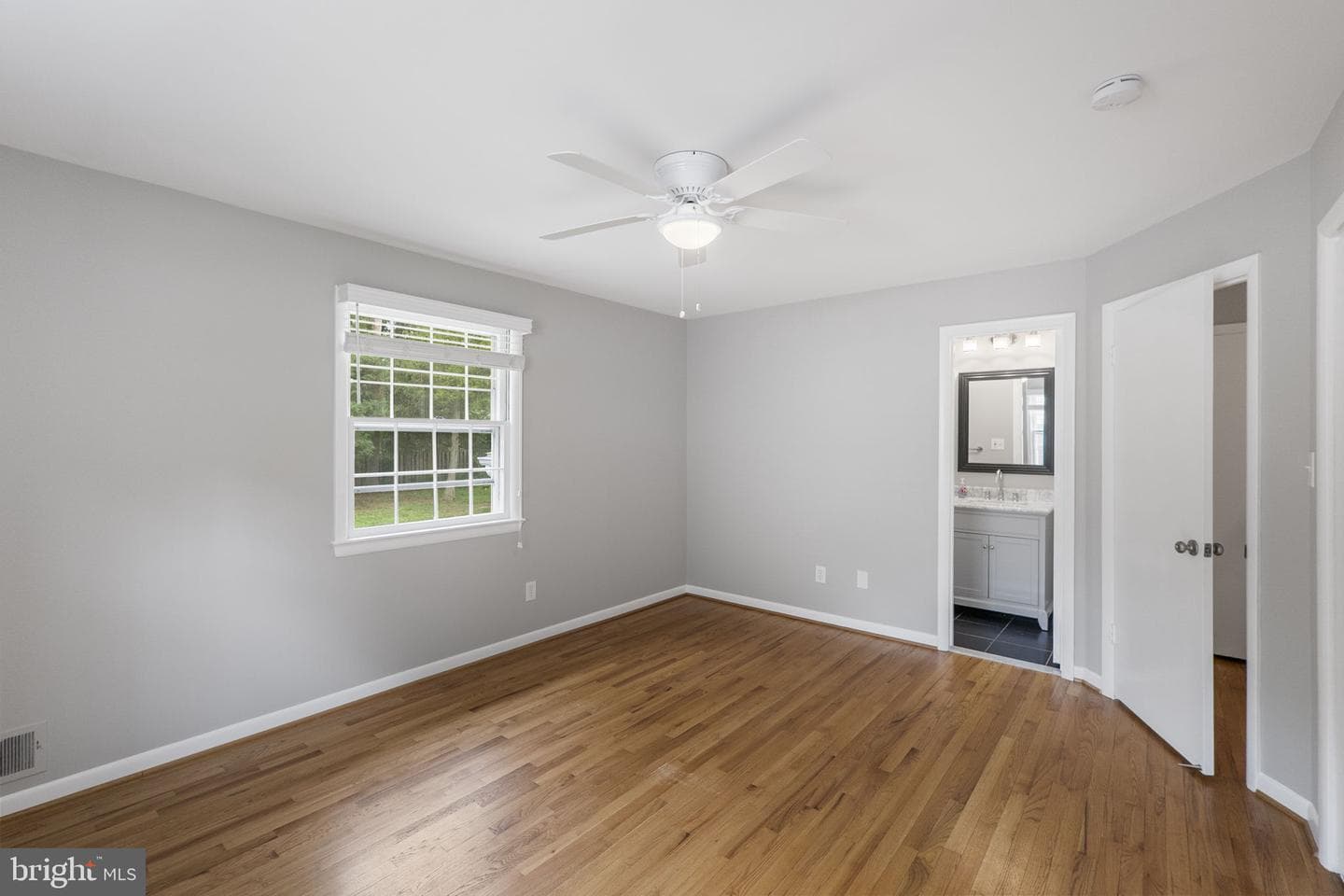 8319 W Boulevard Drive photo 31
