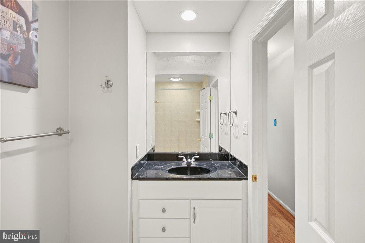 7142 Red Horse Tavern Lane photo 37