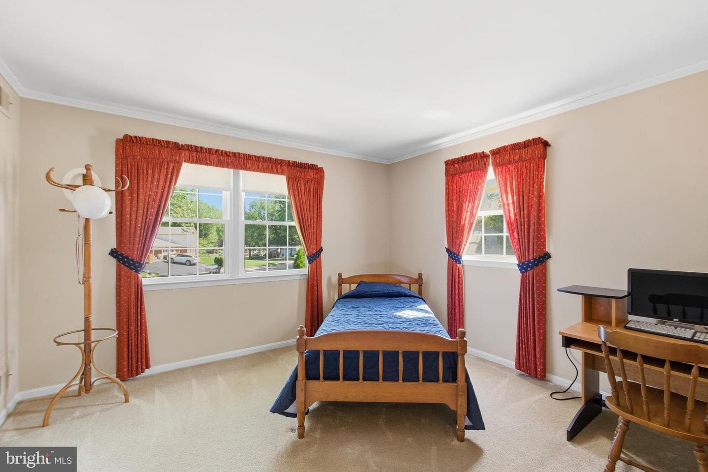 9385 Saddlemount Court photo 25