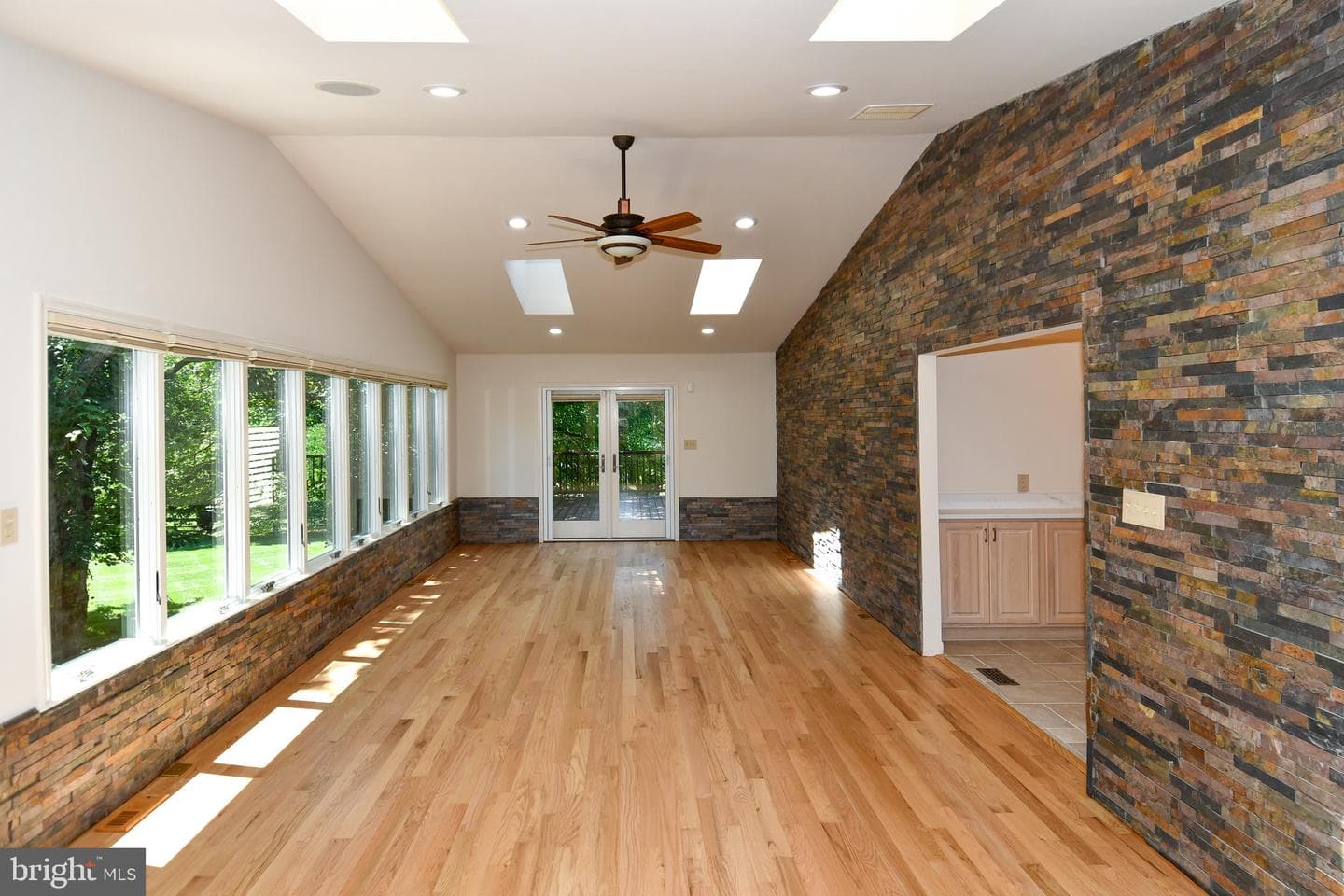 11061 Tottenham Lane photo 25