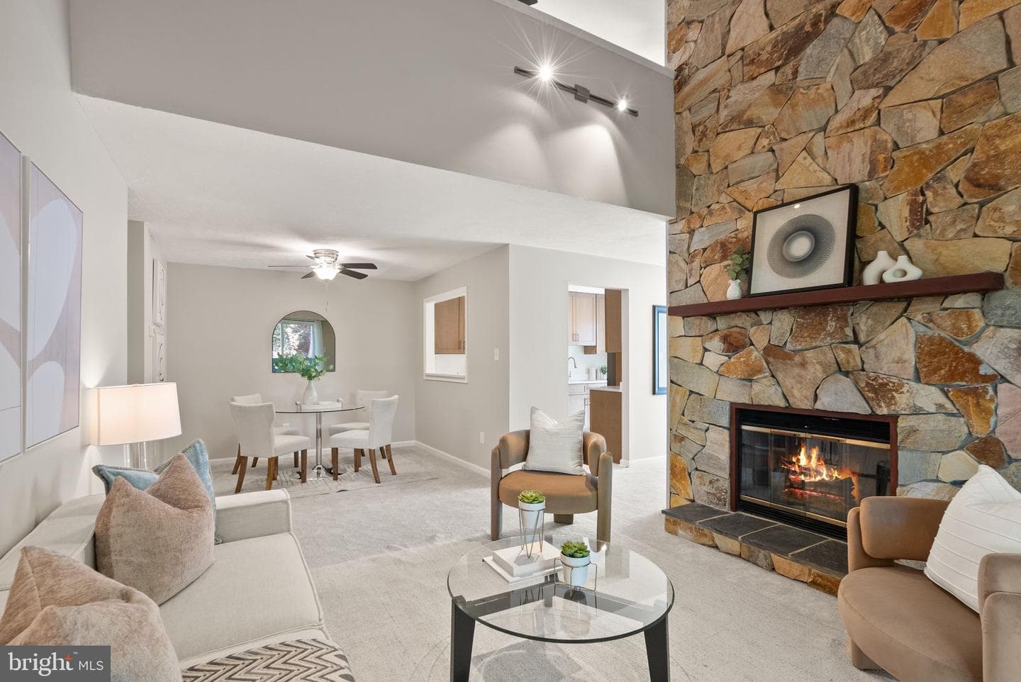 10158 Oakton Terrace Road photo 13