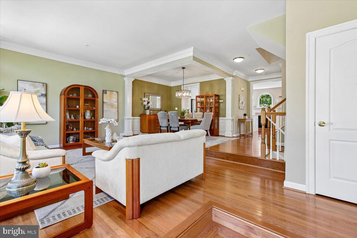 9574 Lagersfield Circle photo 3