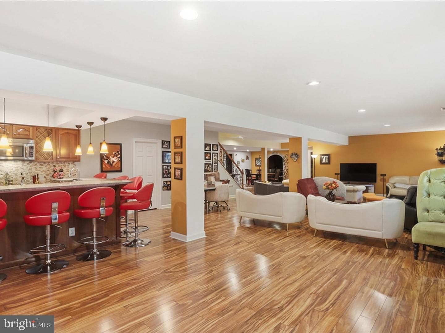 1465 Mayhurst Boulevard photo 31