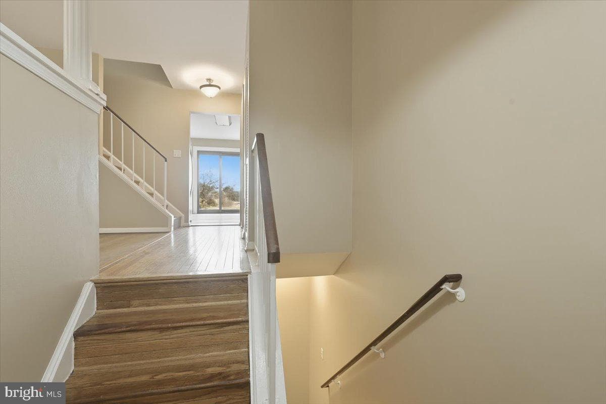 6168 Forest Creek Court photo 3