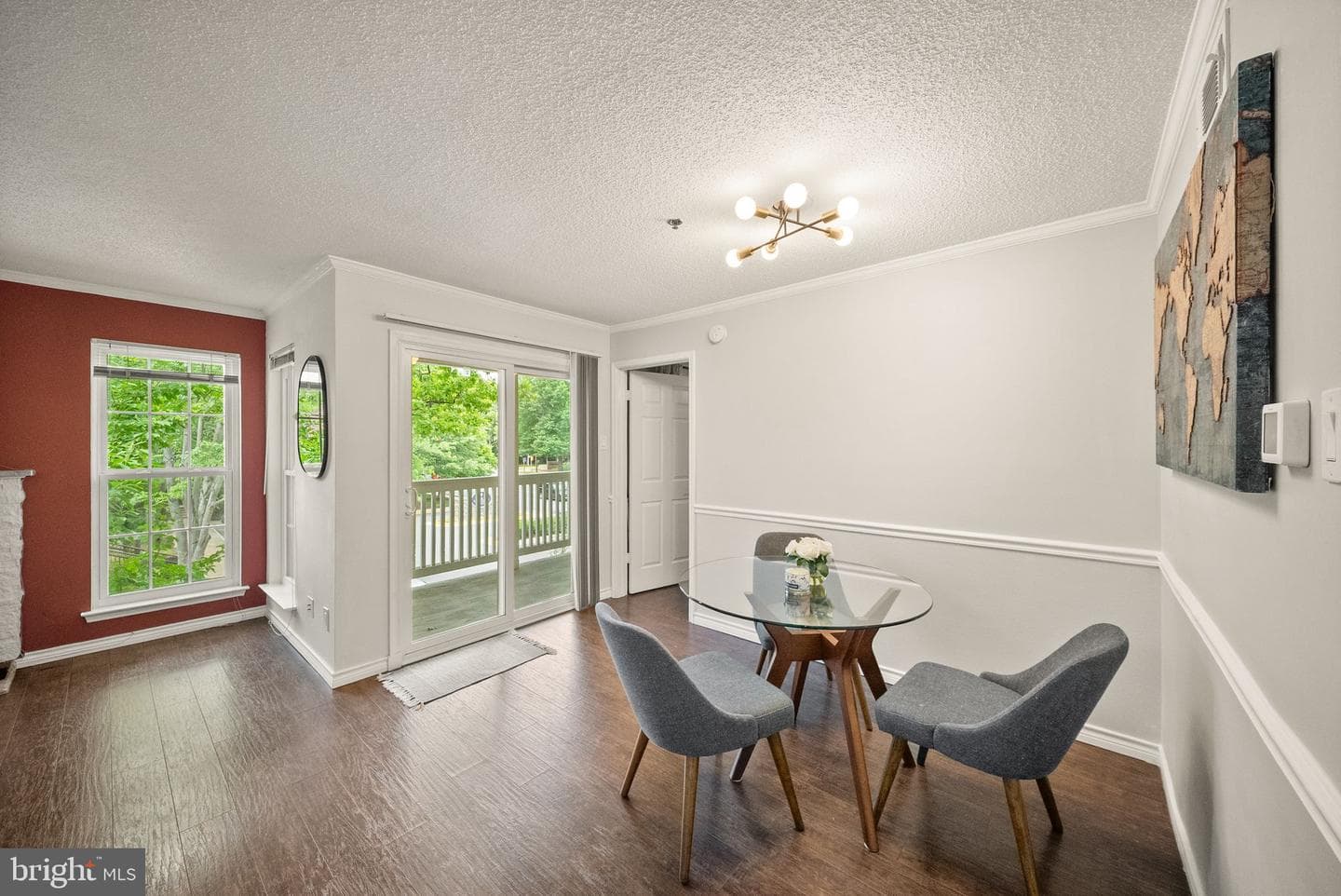 1504 Lincoln Way #323 photo 8