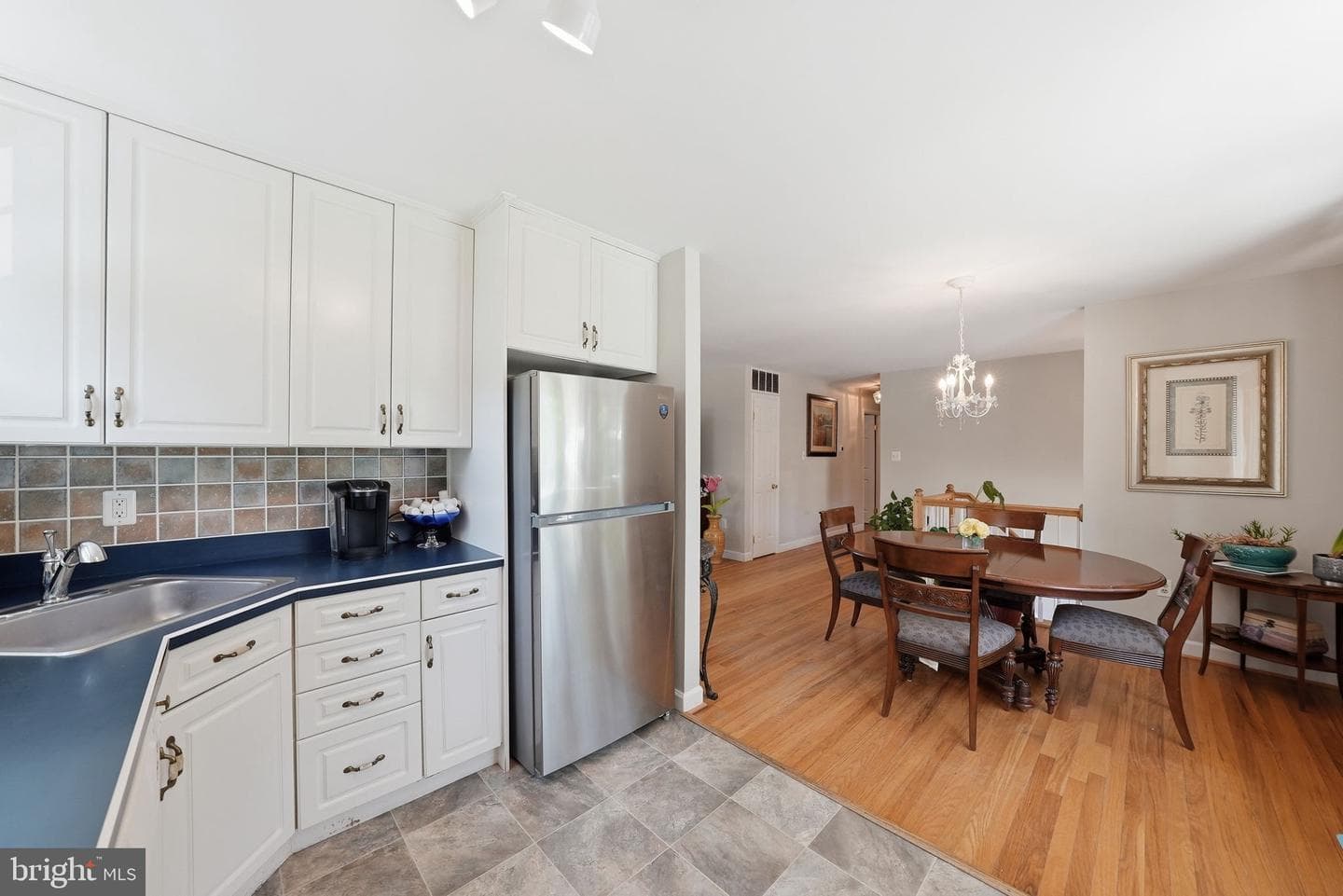 6106 Marilyn Drive photo 14