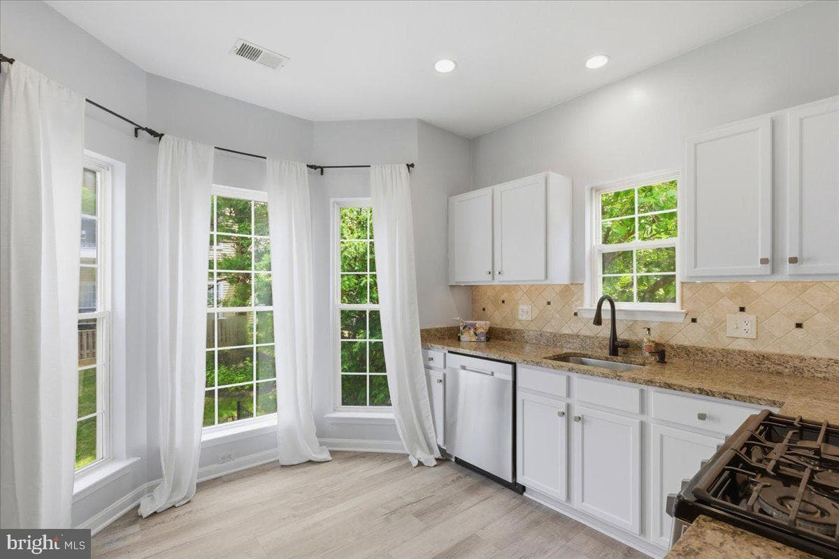 4127 Fountainside Lane #201 photo 13