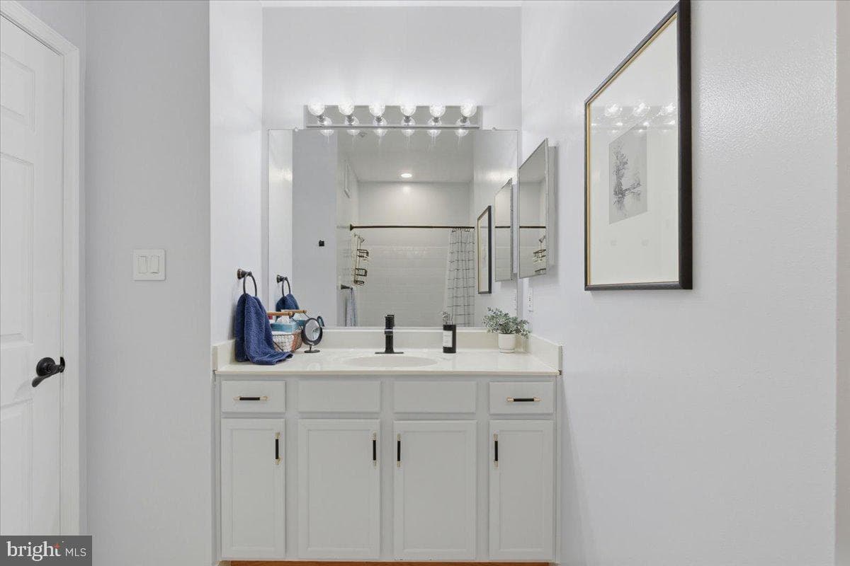 4127 Fountainside Lane #201 photo 23
