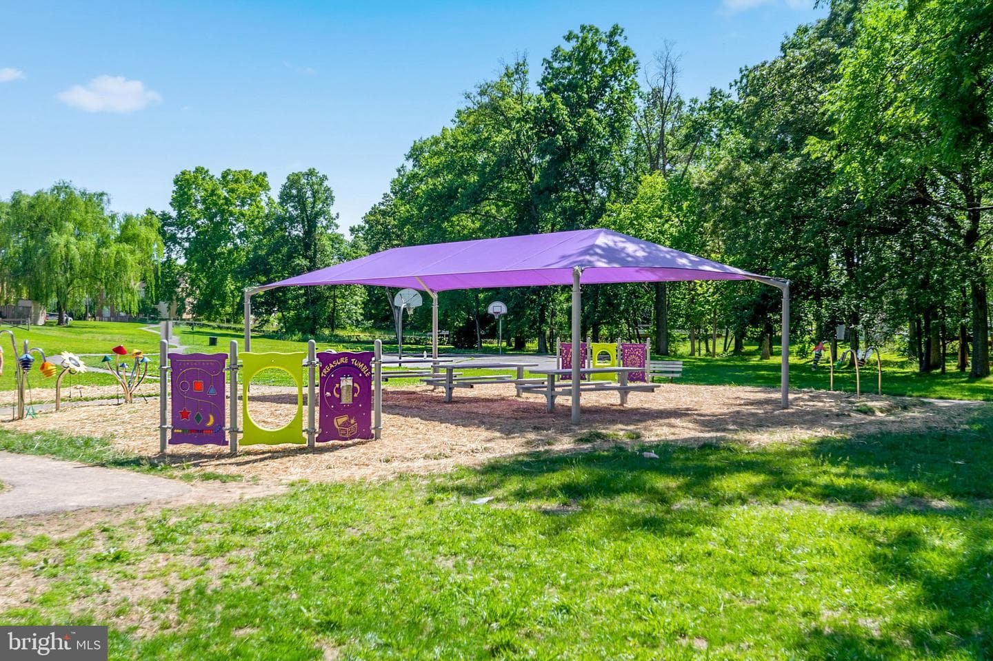 2124 Mager Drive photo 42