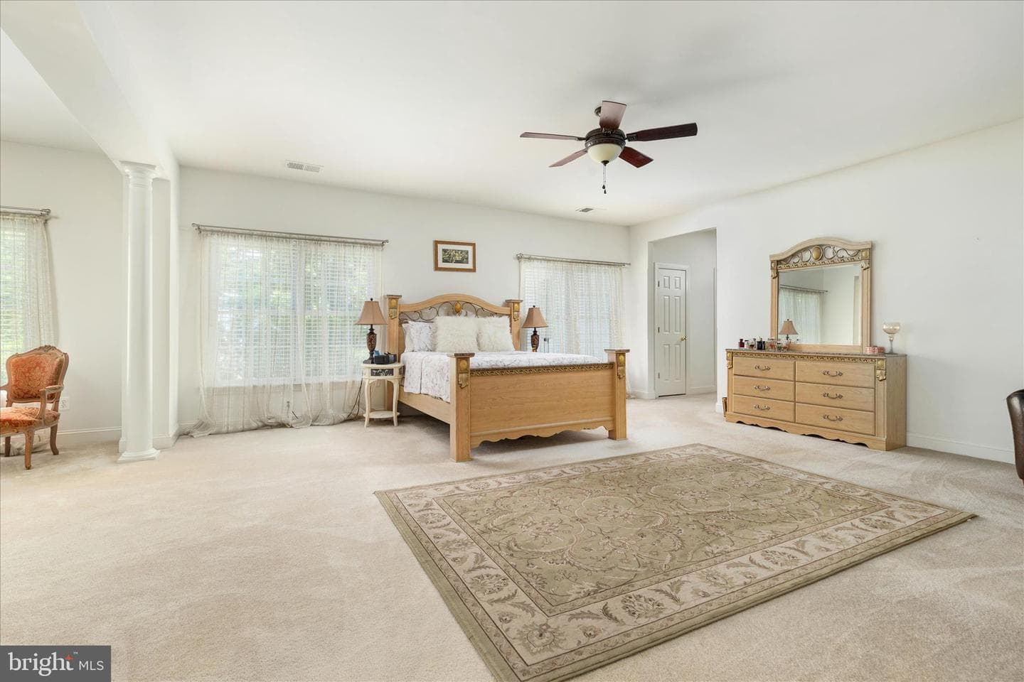 8906 Laurel Overlook Drive photo 22
