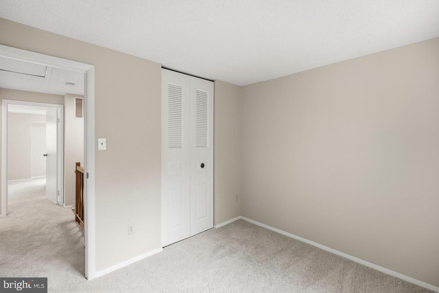 5851 Jacksons Oak Court photo 20