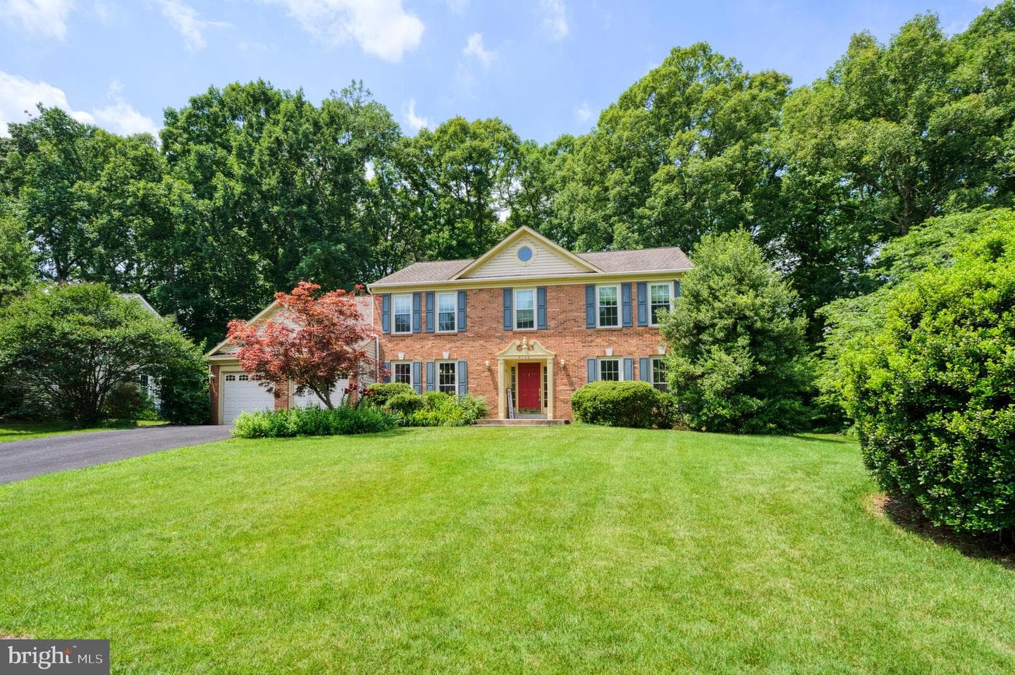 8722 Foxhall Terrace photo 4