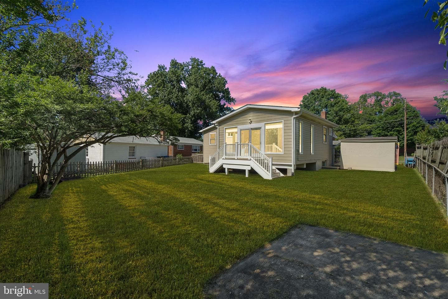 6915 Kingwood Drive photo 50