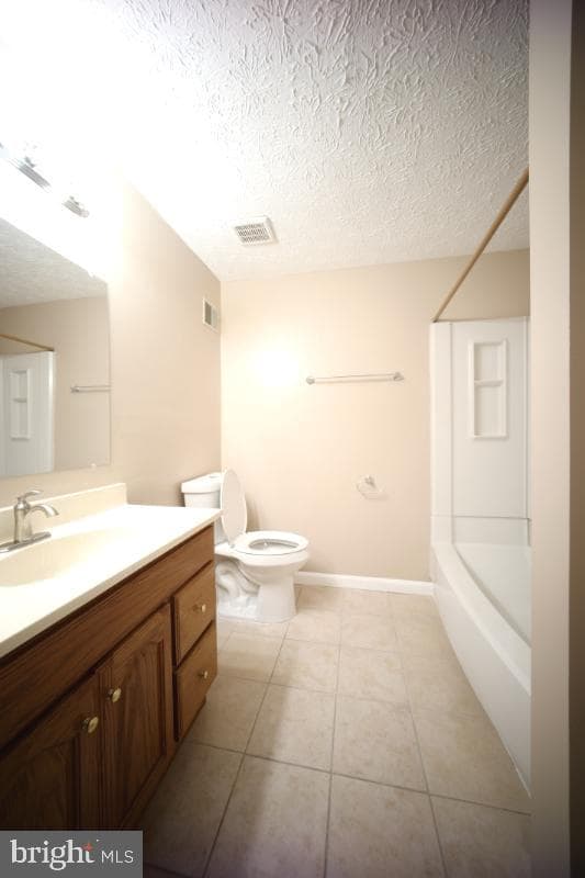 5935 Spruce Run Court photo 15