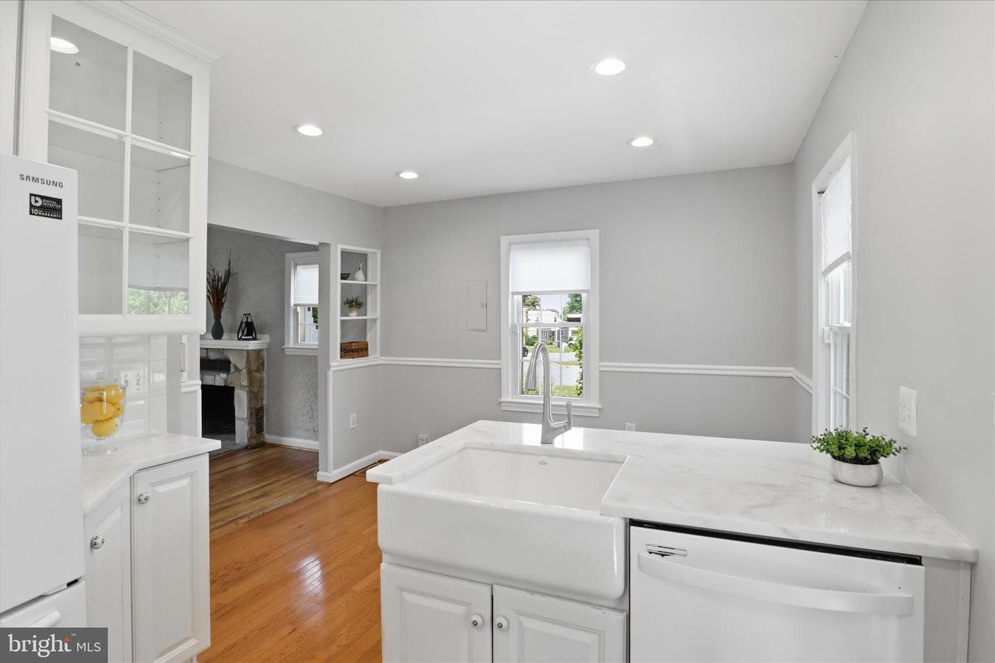 2504 Stone Hedge Drive photo 6
