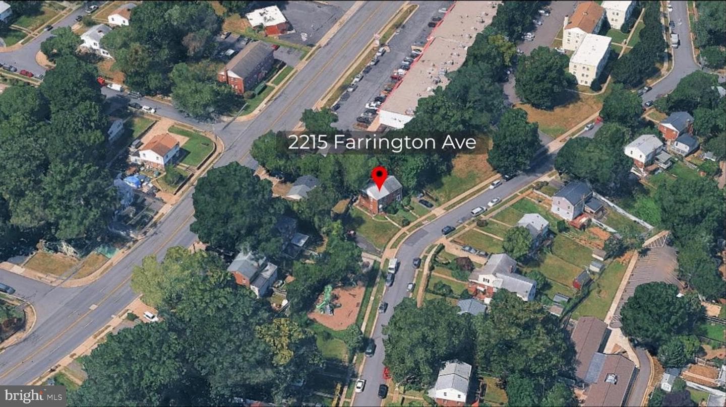 2215 Farrington Ave photo 22
