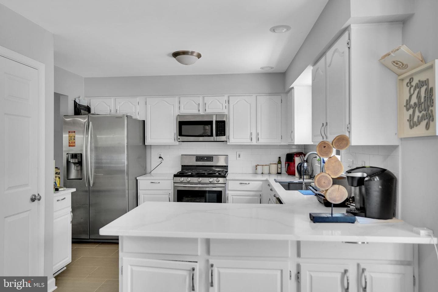 12300 Quiet Hollow Court photo 14