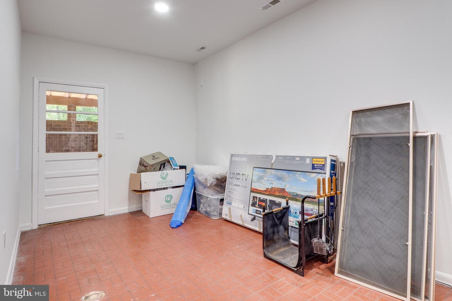 10236 Lawyers Road photo 37