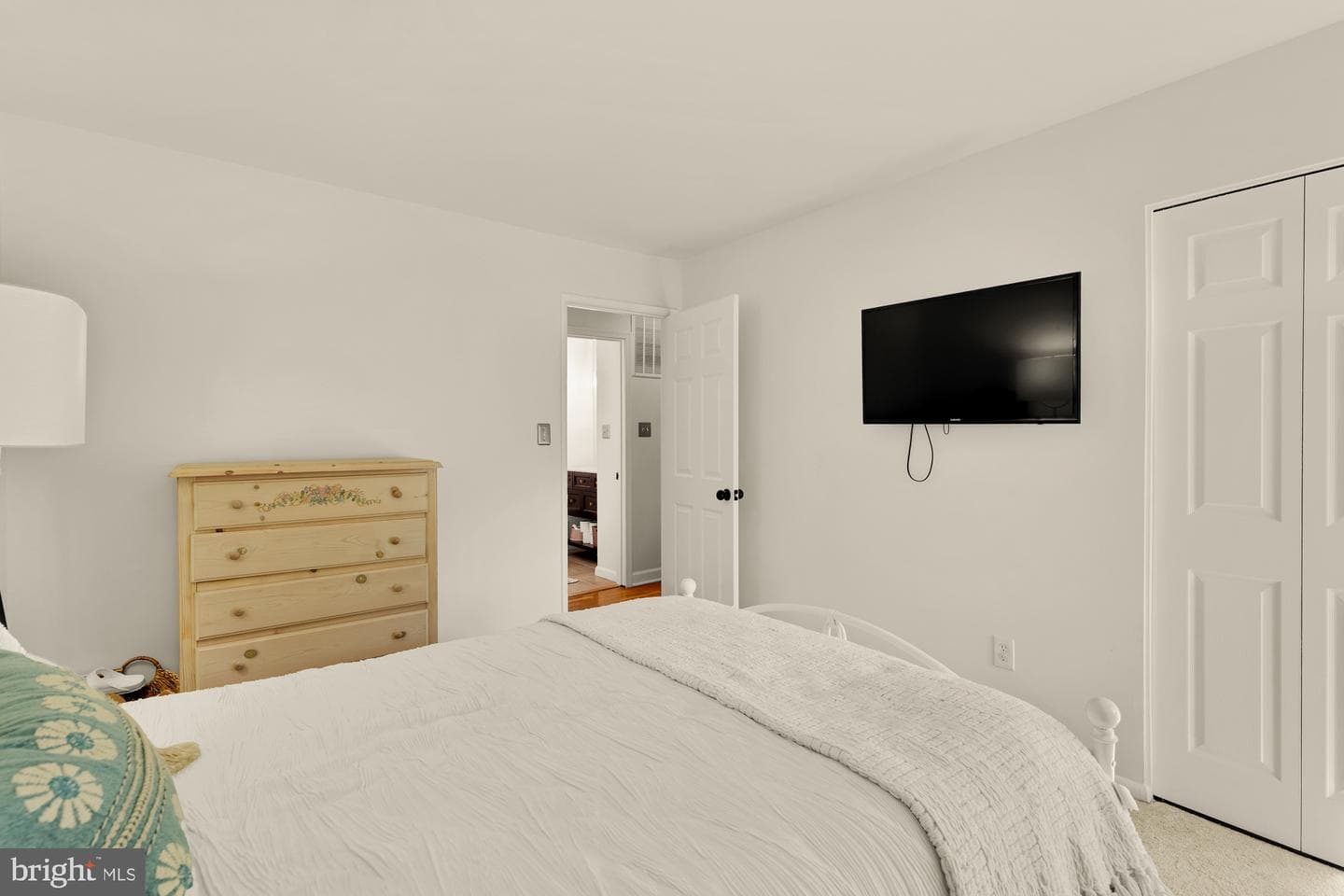 11170 Forest Edge Drive photo 20